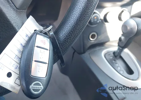 2013 Nissan Rogue Sv z USA, uszkodzony, nr VIN JN8AS5MT1DW015873